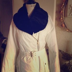 New white insulated 3/4 length coat
